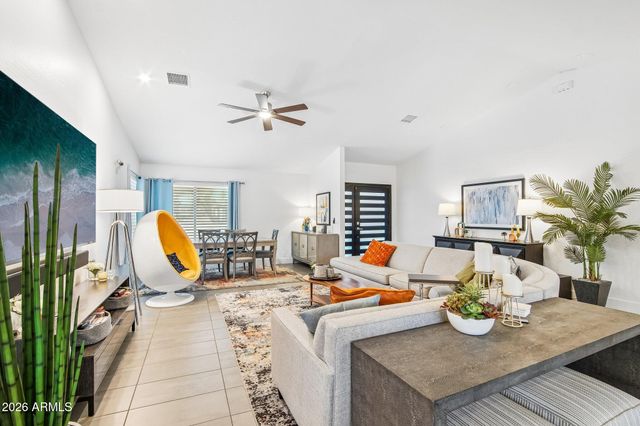 7001 E DREYFUS Avenue, Scottsdale, AZ 85254