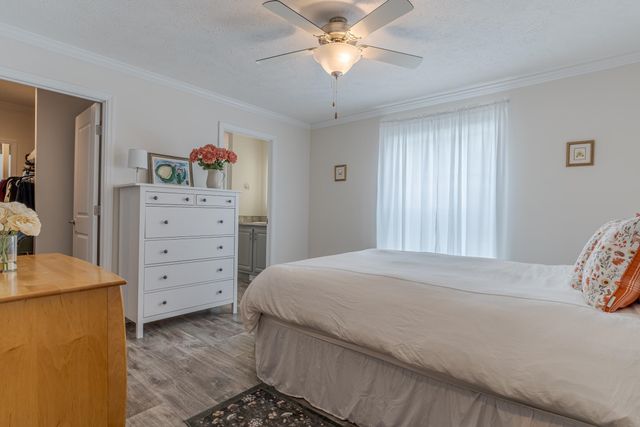 104 Robin Hood Drive, Exeter, NH 03833