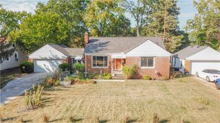 9616 W Pleasant Valley Road, Parma, OH 44130