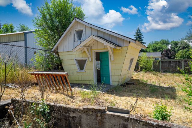 44 E Graves Rd, Spokane, WA 99218