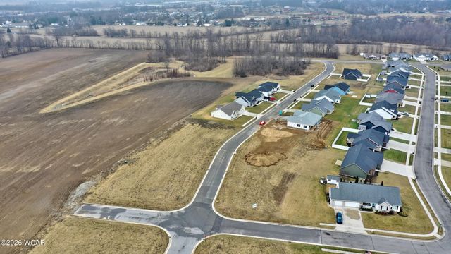 3755 Comanche Drive, Lima, OH 45807