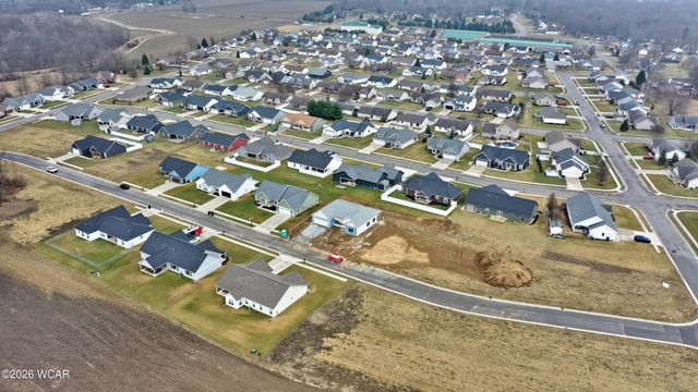 3755 Comanche Drive, Lima, OH 45807