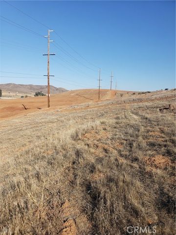 14 E Franklin, Lake Elsinore, CA 92530