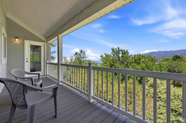 3766 S CARDIFF CIR, Bountiful, UT 84010