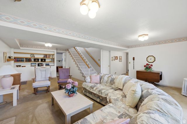 3766 S CARDIFF CIR, Bountiful, UT 84010