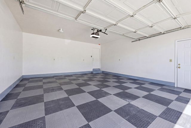 3766 S CARDIFF CIR, Bountiful, UT 84010