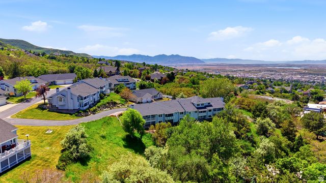3766 S CARDIFF CIR, Bountiful, UT 84010