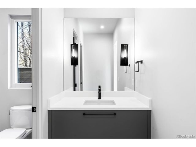 2671 E Cedar Ave, Denver, CO 80209