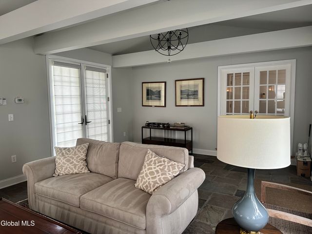 109 Woods Lane, Menands, NY 12204