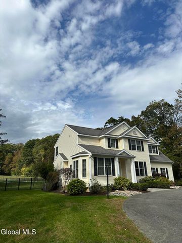 109 Woods Lane, Menands, NY 12204