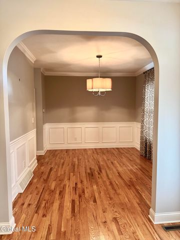 109 Woods Lane, Menands, NY 12204