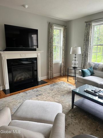 109 Woods Lane, Menands, NY 12204