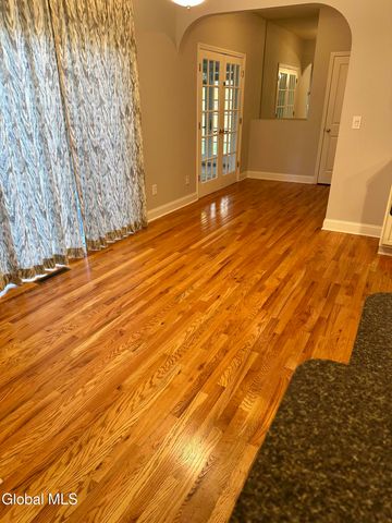 109 Woods Lane, Menands, NY 12204