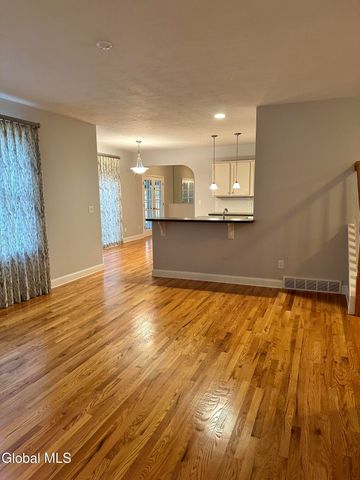 109 Woods Lane, Menands, NY 12204