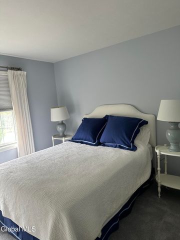 109 Woods Lane, Menands, NY 12204