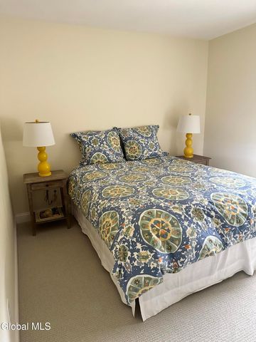 109 Woods Lane, Menands, NY 12204