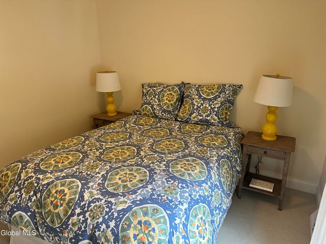 109 Woods Lane, Menands, NY 12204