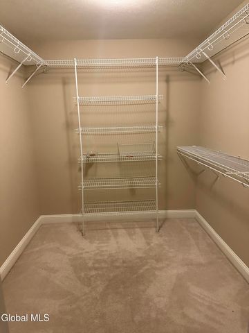 109 Woods Lane, Menands, NY 12204