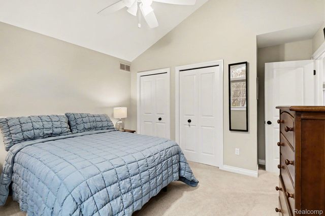 4372 Lamson Drive, Waterford Charter Township, MI 48329