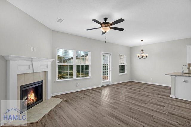 85 Brightleaf Circle, Hinesville, GA 31313