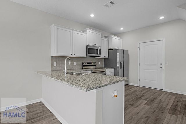 85 Brightleaf Circle, Hinesville, GA 31313