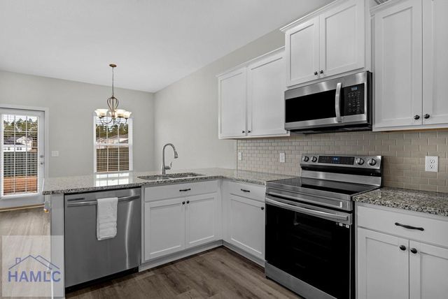85 Brightleaf Circle, Hinesville, GA 31313