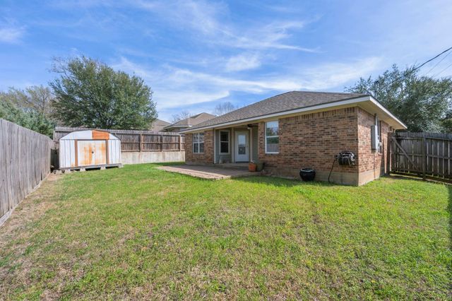 501 Riggs Street, Brenham, TX 77833