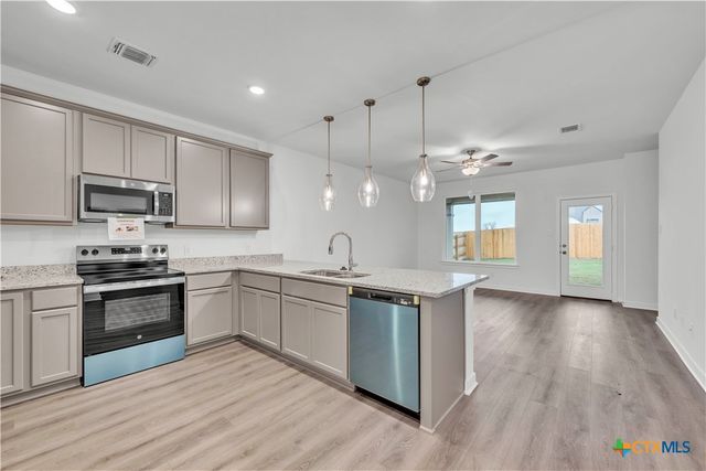 723 James Parker Circle, Killeen, TX 76542