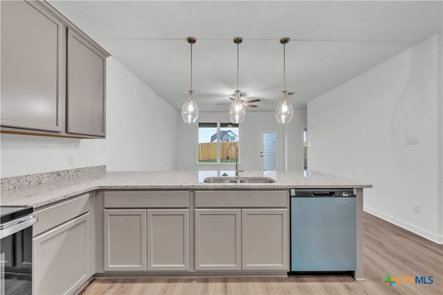 723 James Parker Circle, Killeen, TX 76542