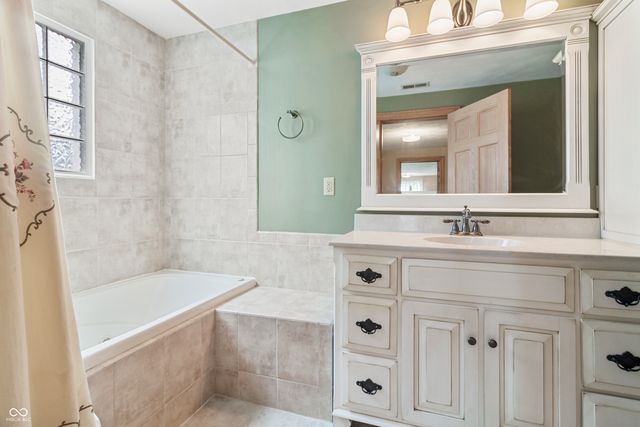 521 E North A Street, Gas City, IN 46933