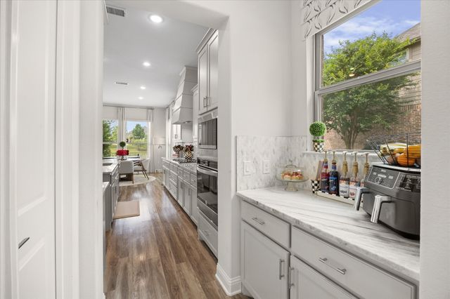 798 Featherstone Drive, Rockwall, TX 75087