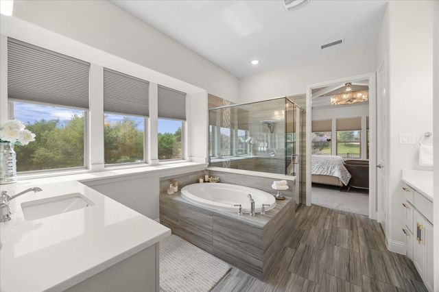 798 Featherstone Drive, Rockwall, TX 75087