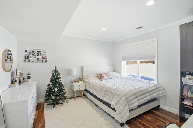 11109 Iowa Street, Crown Point, IN 46307