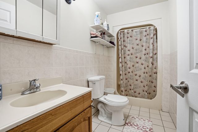 11109 Iowa Street, Crown Point, IN 46307