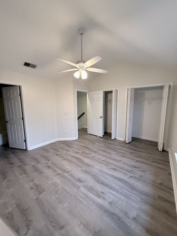 609 Cashmere Dr, Thompsons Station, TN 37179