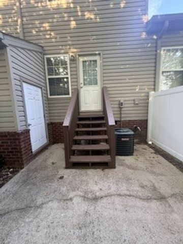 609 Cashmere Dr, Thompsons Station, TN 37179