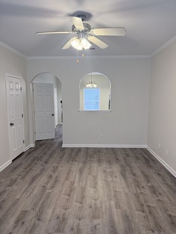 609 Cashmere Dr, Thompsons Station, TN 37179