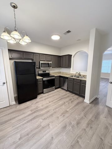 609 Cashmere Dr, Thompsons Station, TN 37179