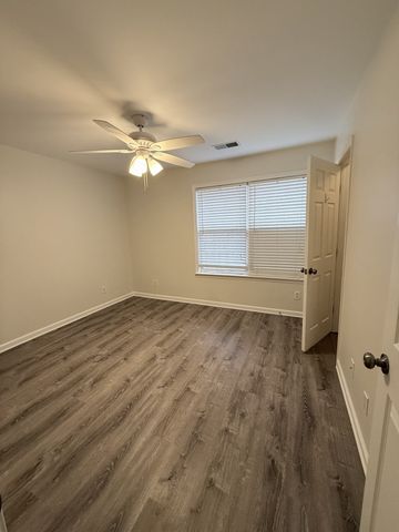 609 Cashmere Dr, Thompsons Station, TN 37179