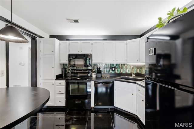 5575 Waterman Boulevard C, St Louis, MO 63112