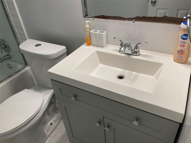 1175 NE 6th Ave 2, Fort Lauderdale, FL 33304