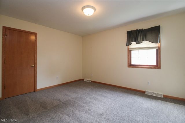804 Texas Avenue, Mcdonald, OH 44437
