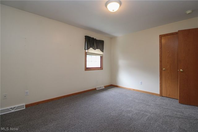 804 Texas Avenue, Mcdonald, OH 44437