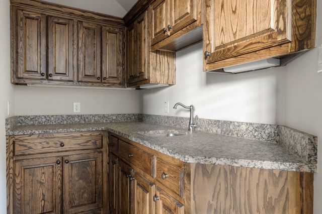 5554 Martel Avenue, Dallas, TX 75206