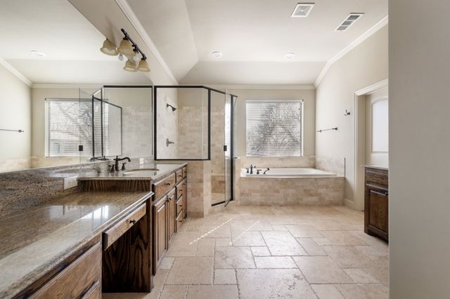 5554 Martel Avenue, Dallas, TX 75206