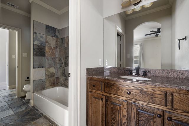 5554 Martel Avenue, Dallas, TX 75206