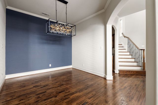 5554 Martel Avenue, Dallas, TX 75206