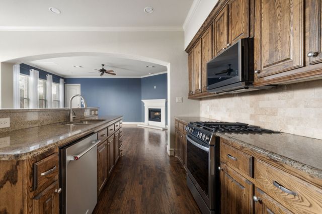 5554 Martel Avenue, Dallas, TX 75206