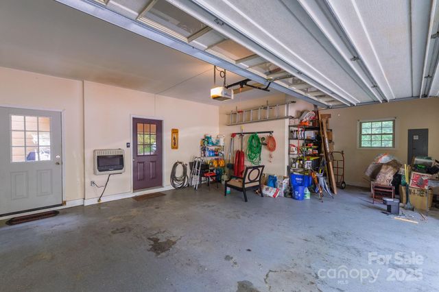 165 Eagles Ridge Road, Sylva, NC 28779