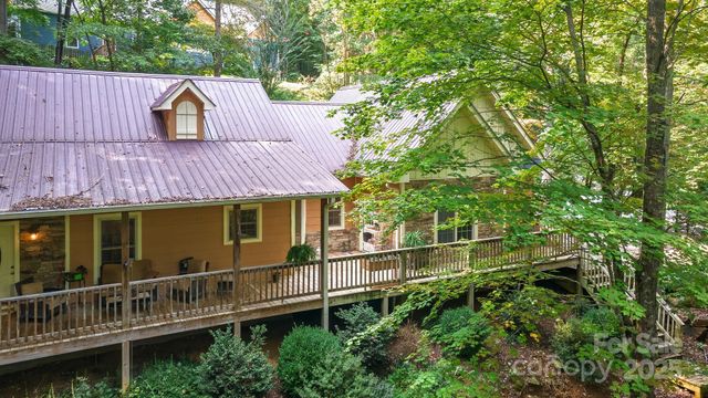 165 Eagles Ridge Road, Sylva, NC 28779
